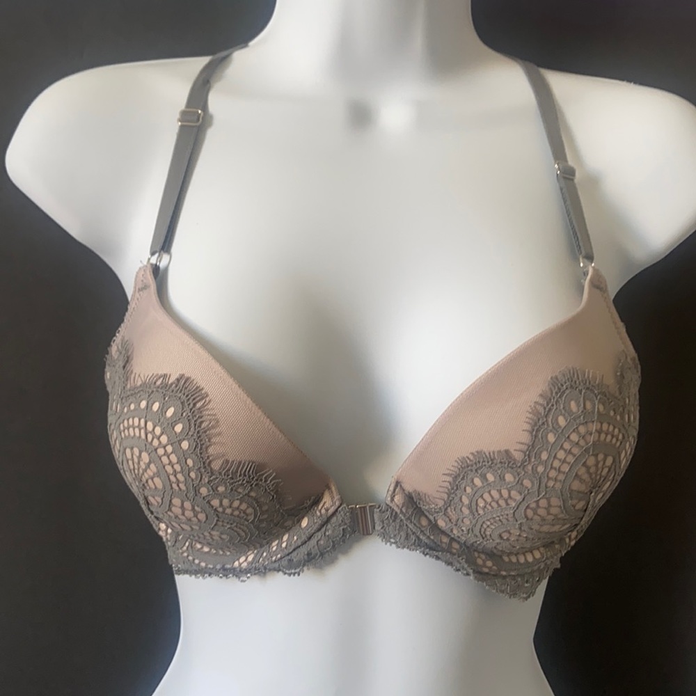 Sexy Bra with open snap in front